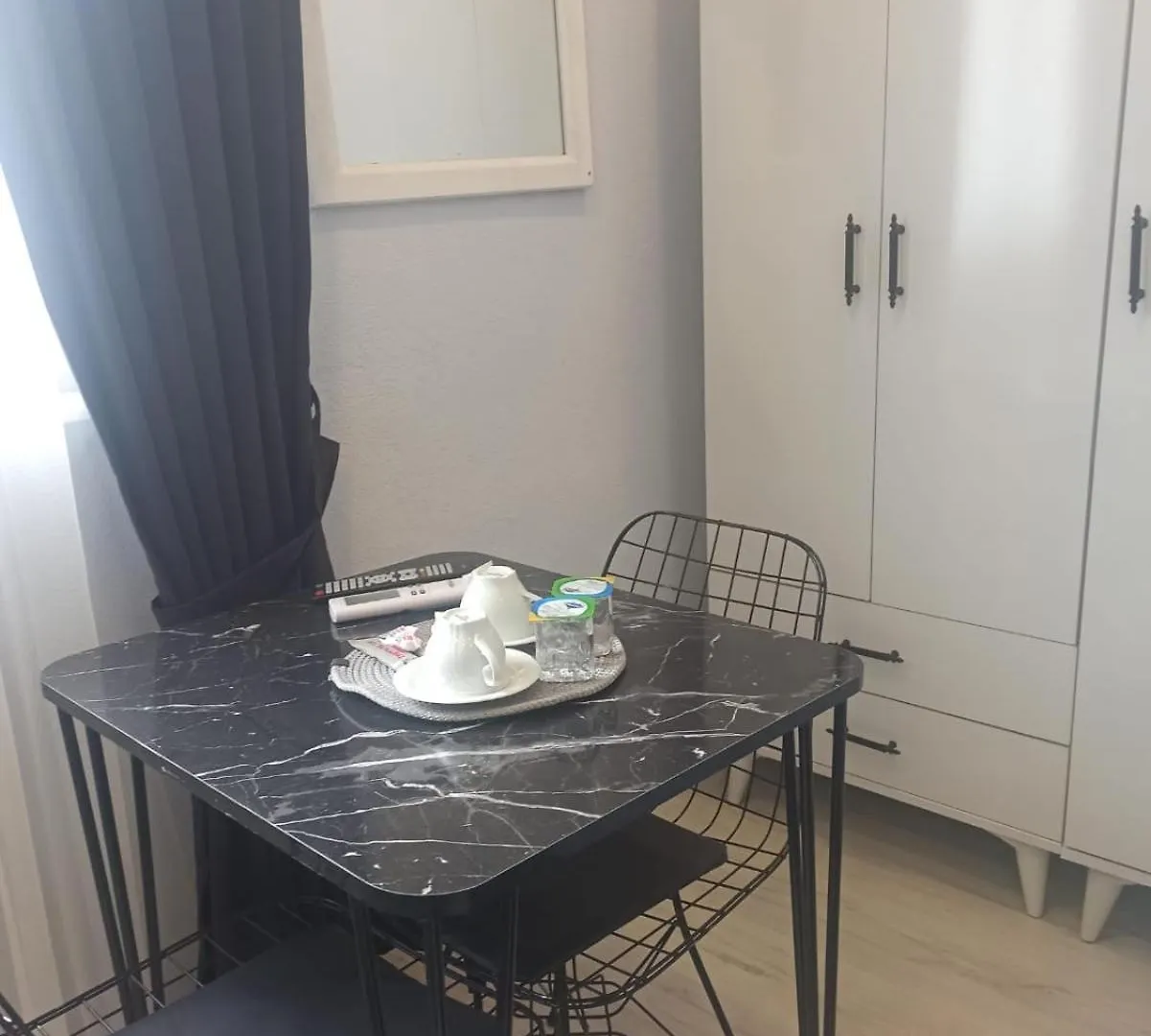 Ozdemir Apart Daire İstanbul